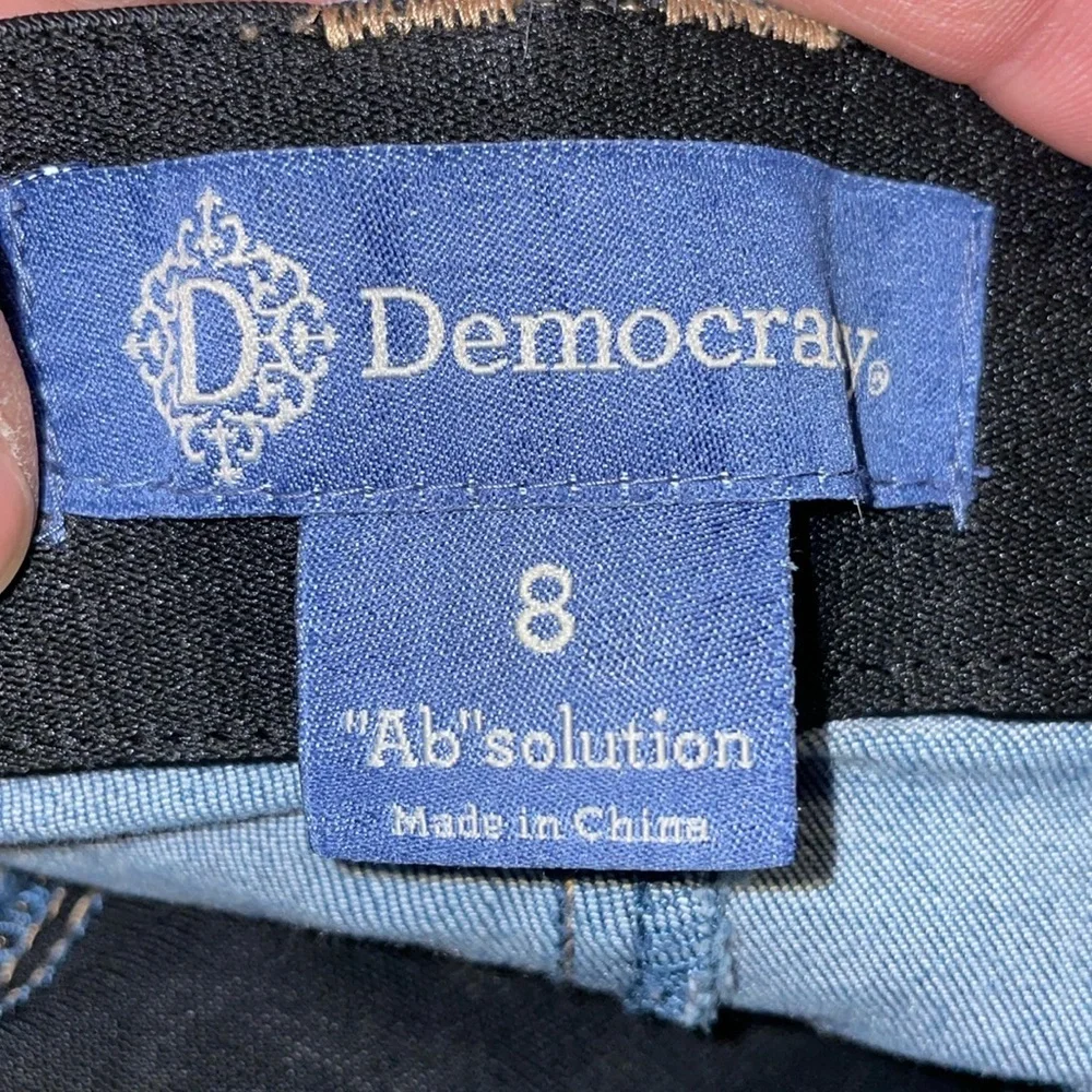Democracy “Ab”solution Jeans.  Size 8. Light. Wash.‎  Skinny Jeans. - Picture 4 of 11